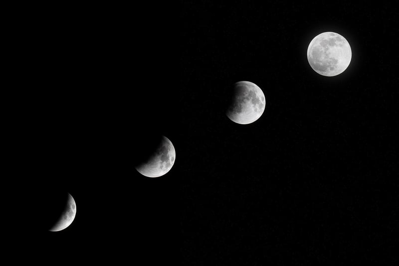 Moon-inspired Desserts